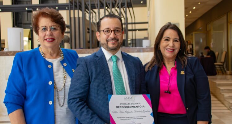 Busca SIDE promover crecimiento económico y proveeduría de empresarias