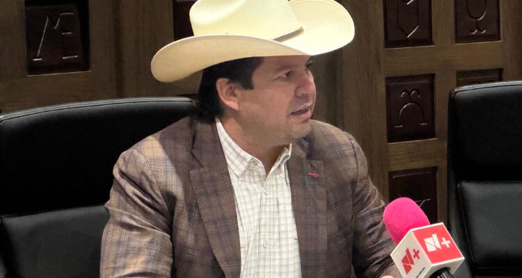 Acusa Álvaro Bustillos a secretaria de agricultura de Estados Unidos