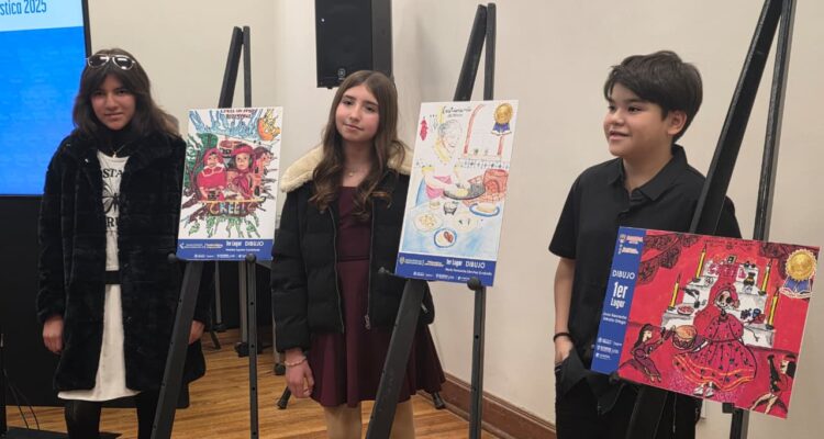 Ganan 2 niños chihuahuenses concurso nacional de expresión cultural