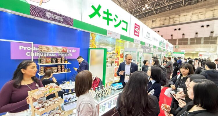 Chihuahua promueve alimentos en Japón