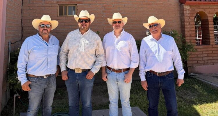 Álvaro Bustillos presente en reactivación de cruces fronterizos de ganado en Sonora 